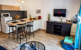 Centreville: T2 Chaleureux Et Cozy/Chekin 24-24H